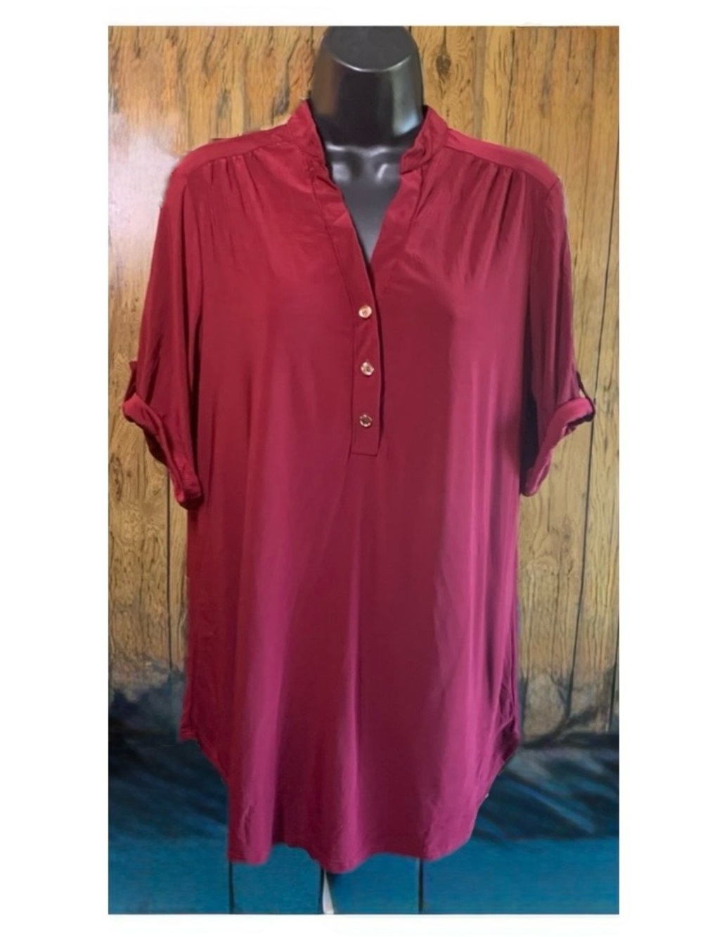 Perseption nwt size 3x Burgundy Button-Front Top
